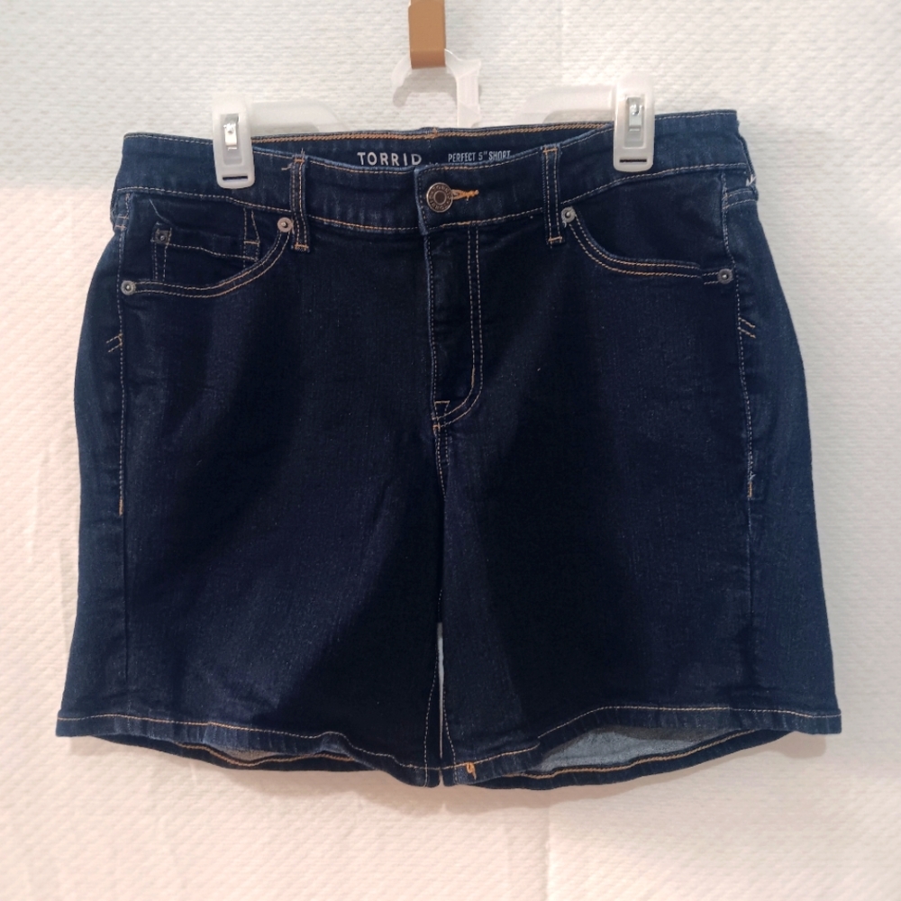 Torrid Women's Black Denim Shorts.